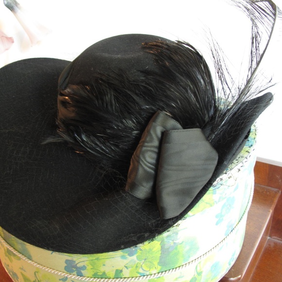Fleur de Paris Fur Felt Women\'s Derby Hat main image 5